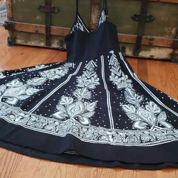 Medium summer dress Magic - Picture 4 of 4